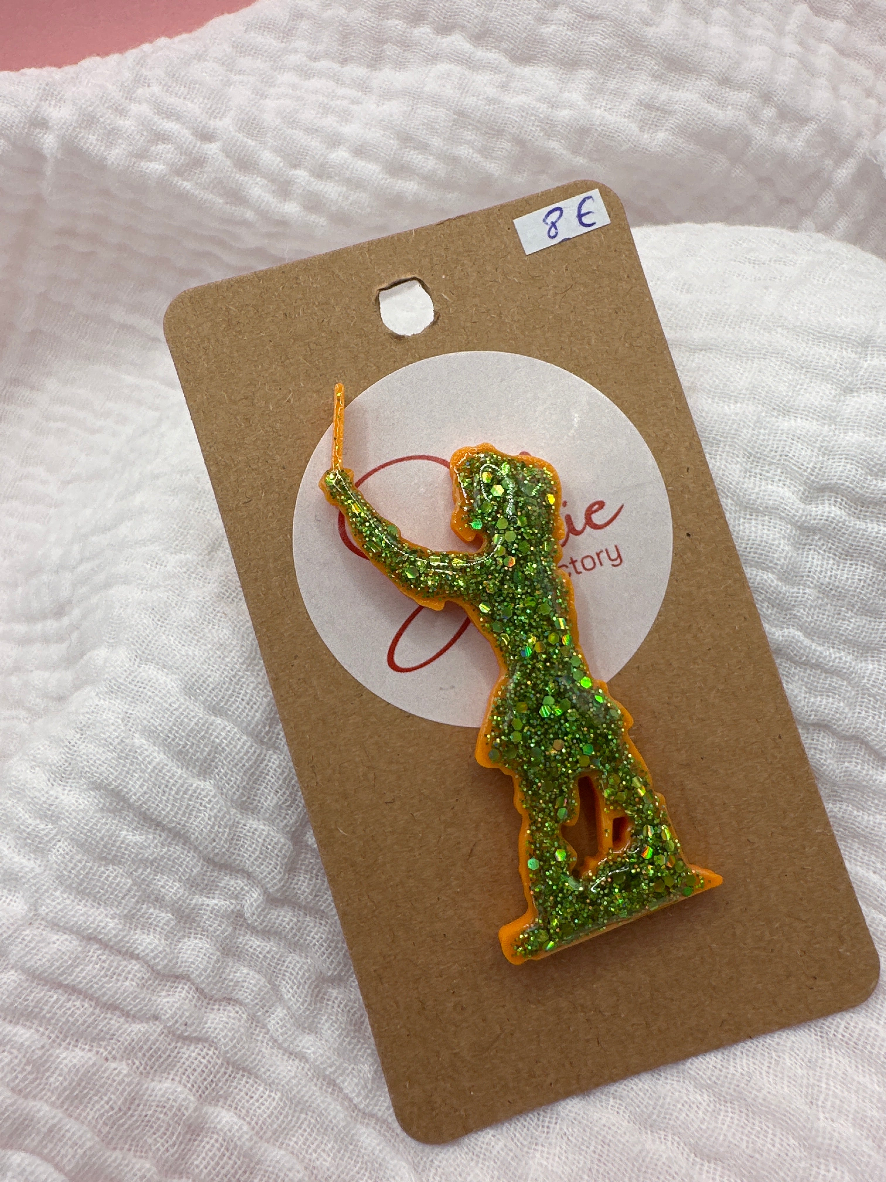 Broche petit Jean Bart pailleté
