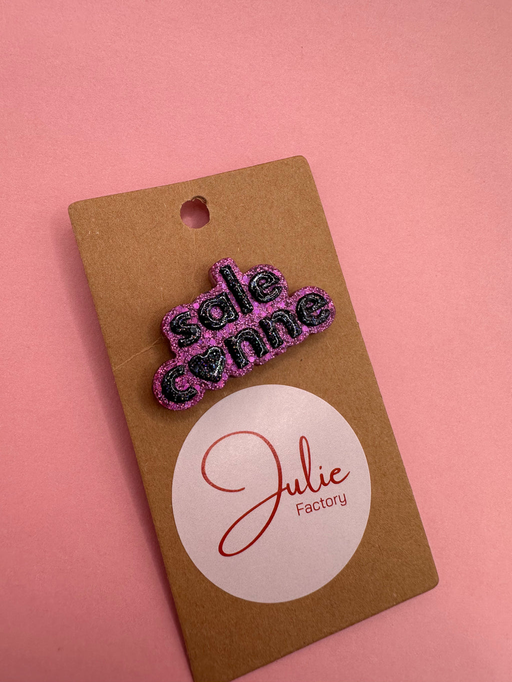 Broche SALE CONNE