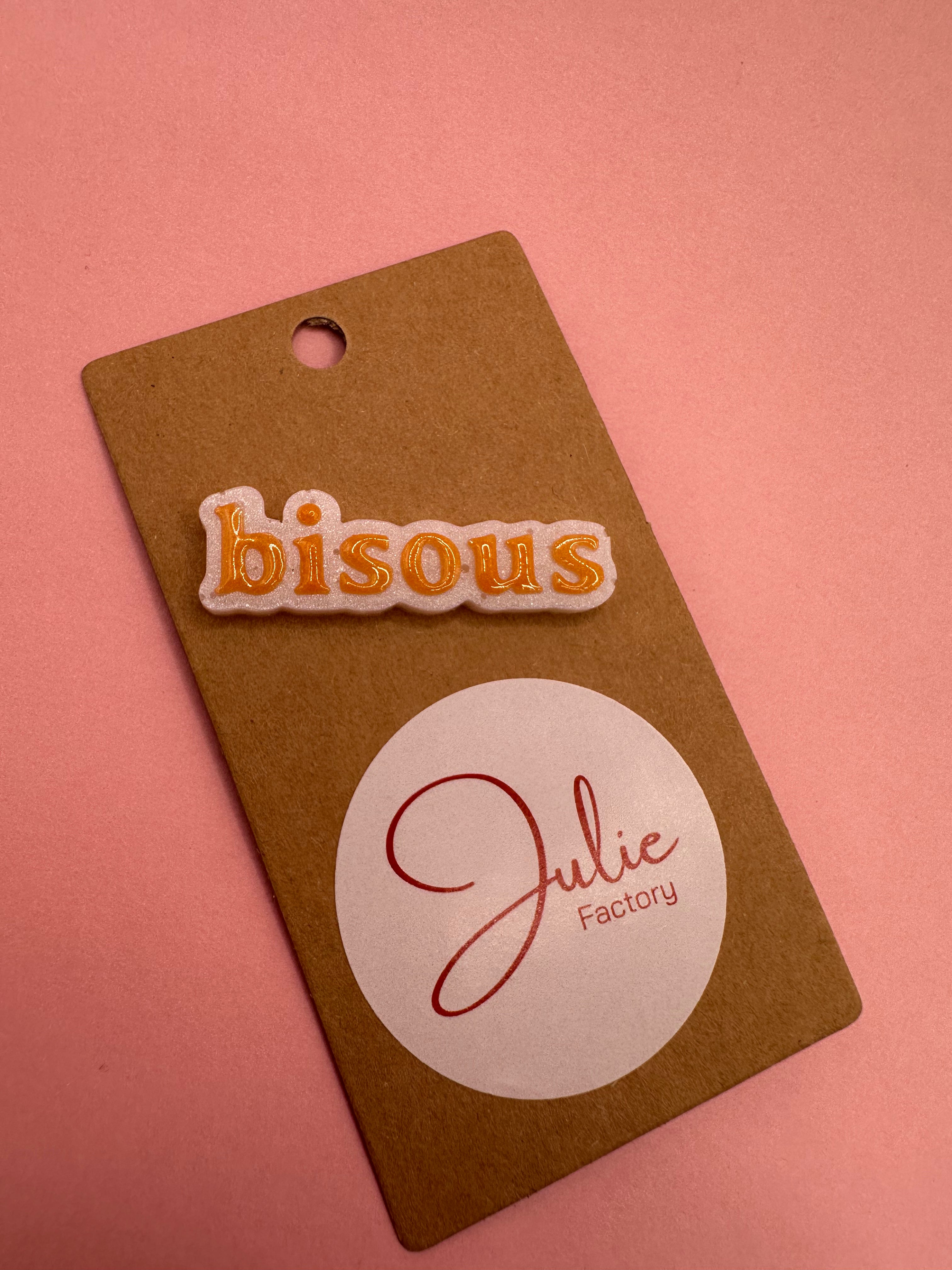 Broche BISOUS