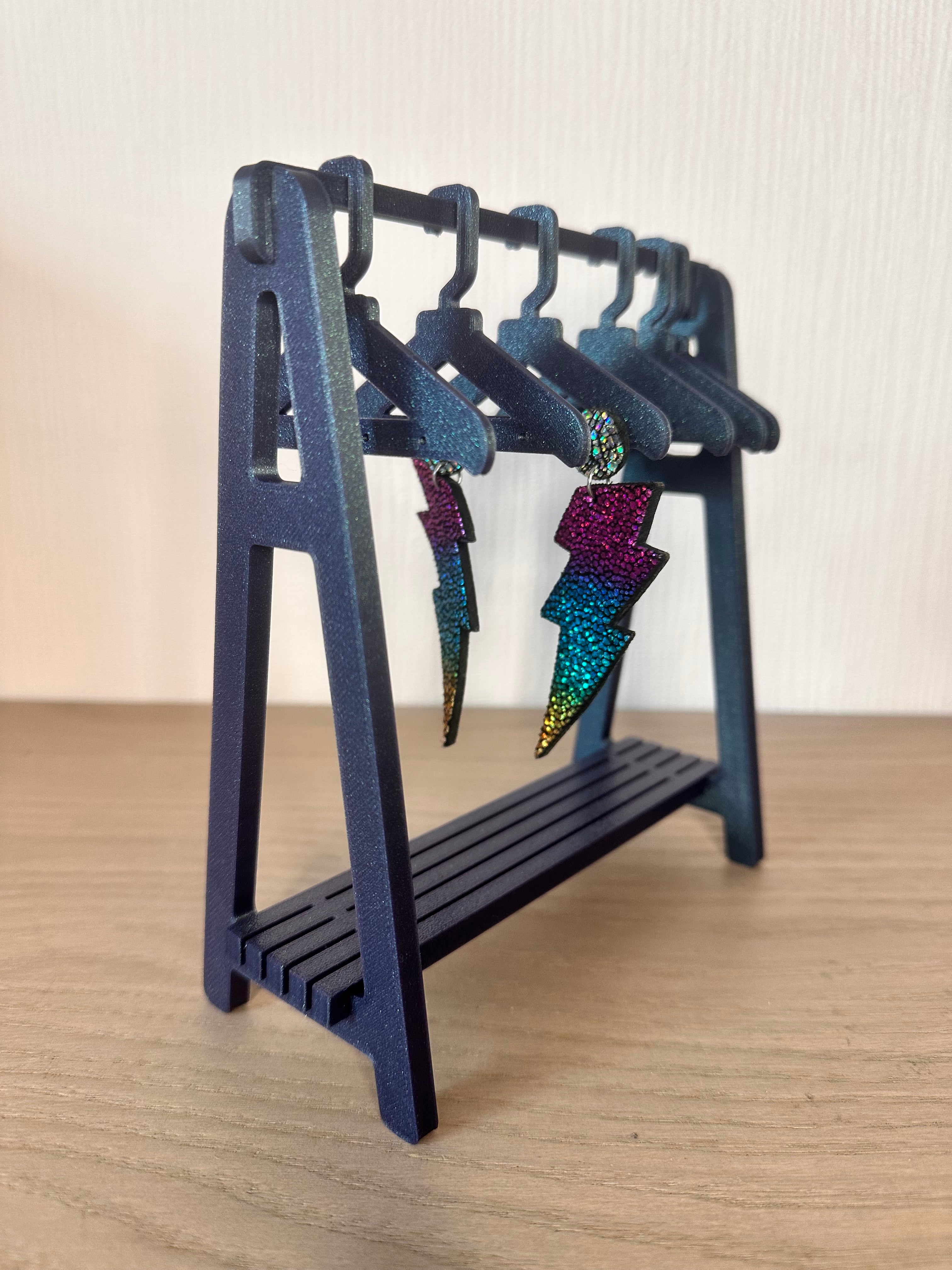 Dressing à Boucles d'Oreilles Galaxy (il revient bientôt en stock!)