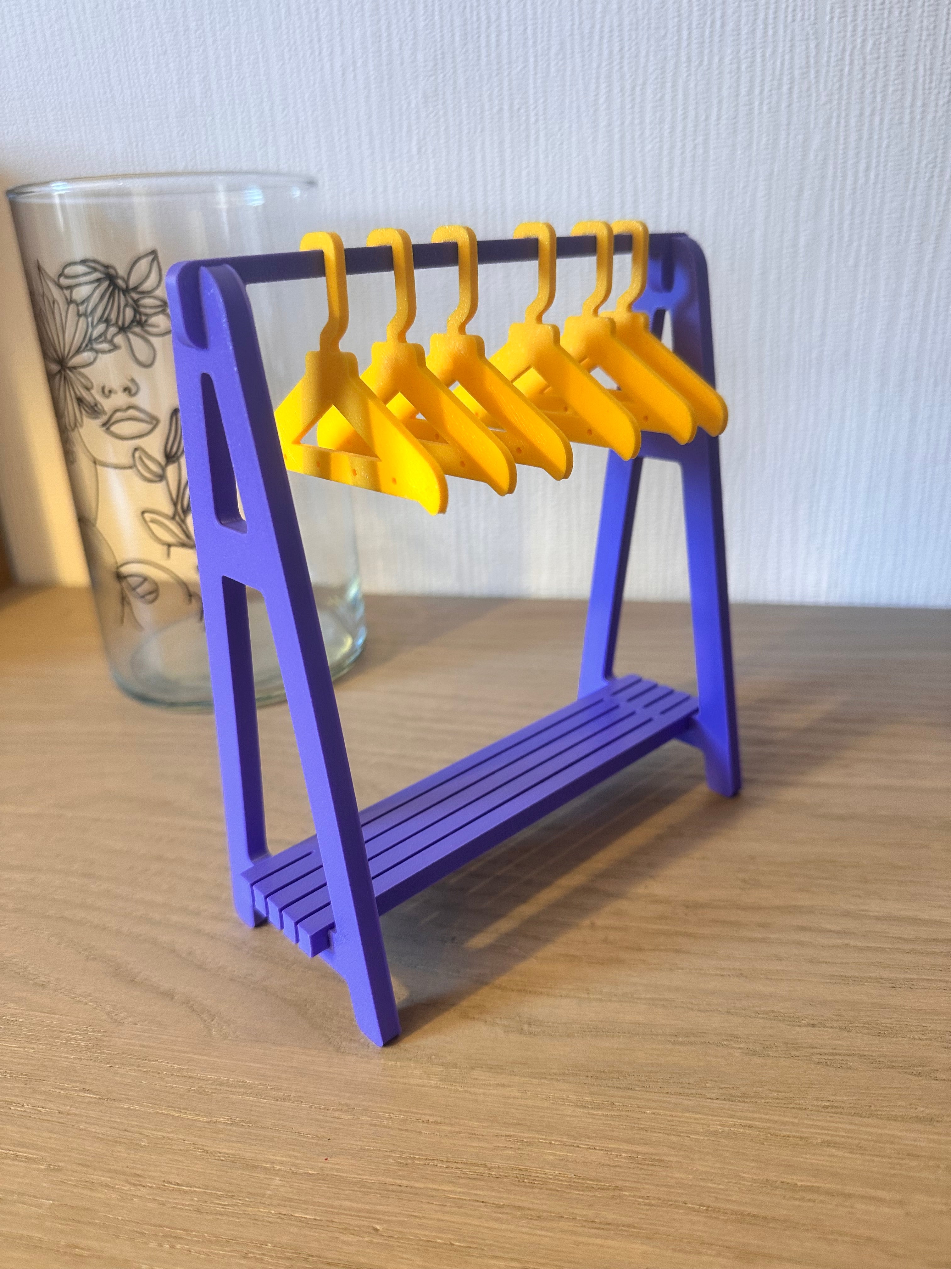 Dressing à Boucles d'Oreilles